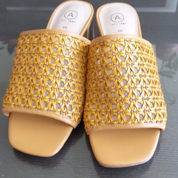marigold yellow sandals - Picture 1 of 3